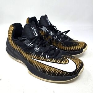 Nike Air Max Infuriate Low Black White Gold Men’s Size 10 852457-003 No‎ Box.